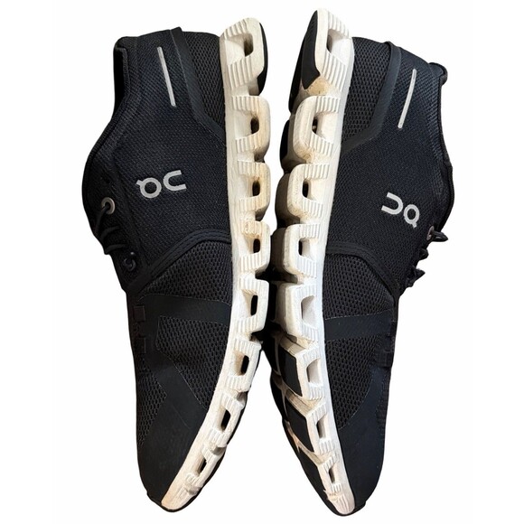 ON Cloud 5 Running  Atheltic Sneakers Men US 8.5 Trainers  Mesh Top Black Shoes main image 5